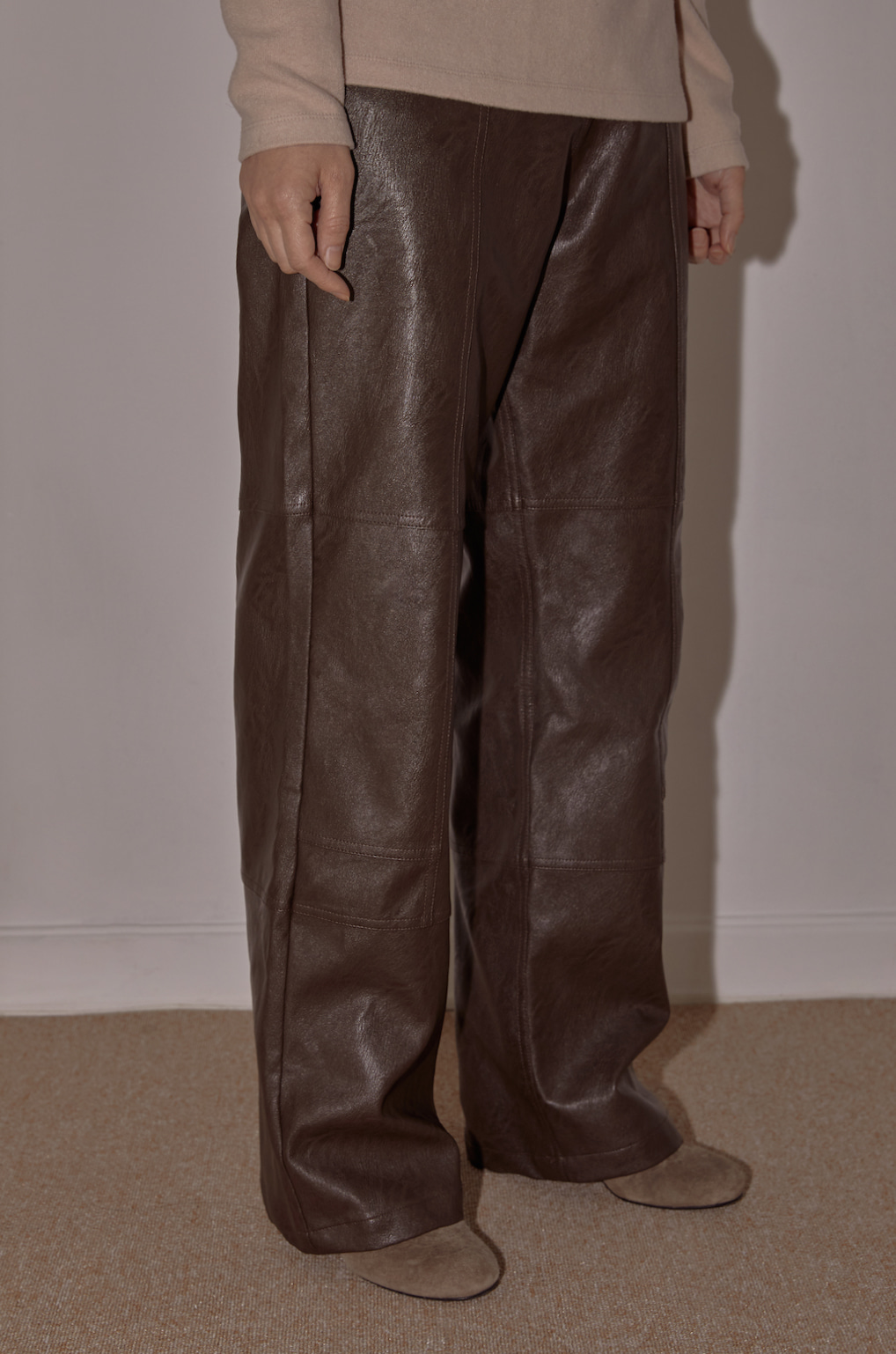 Stitch Detail Vegan Leather Pants (DK)